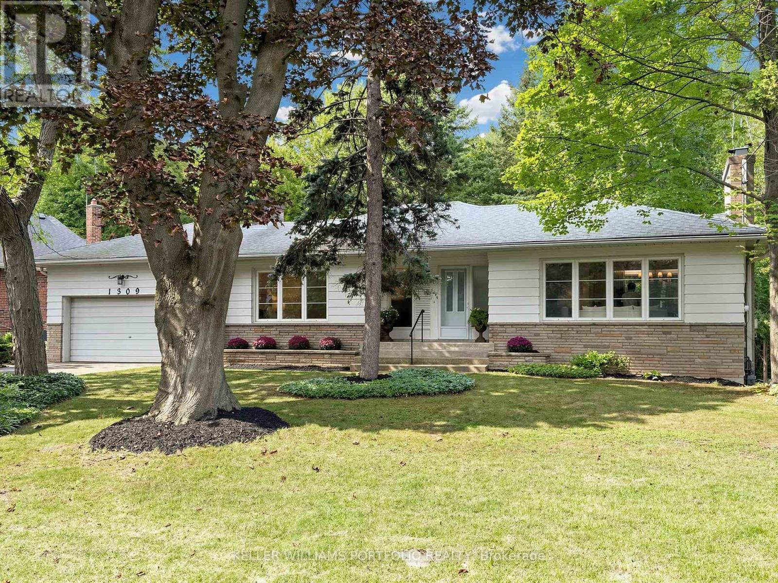 1309 Martley Drive E, Mississauga, ON