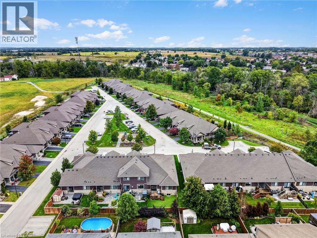 37 Brookside Terrace Unit# 43, Smithville, ON