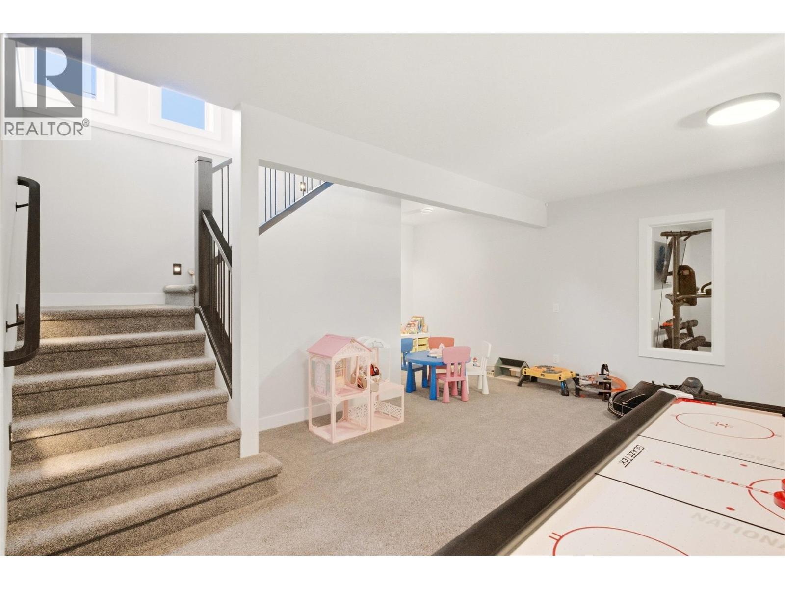 Downstairs spacious Rec room - 1675 Willow Crescent Unit# 3 Lot# 3, Kelowna, BC