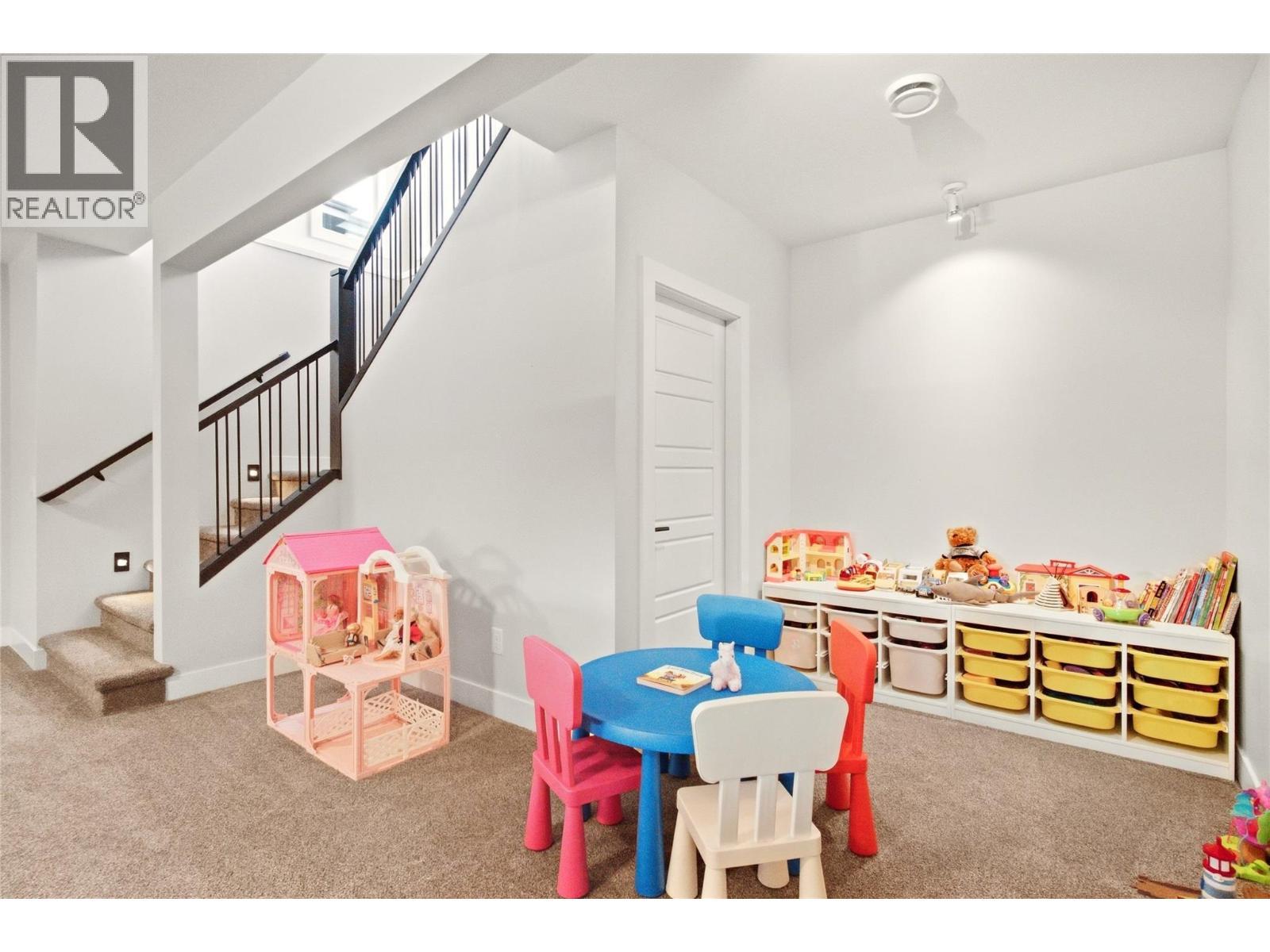 With no shortage of room - 1675 Willow Crescent Unit# 3 Lot# 3, Kelowna, BC