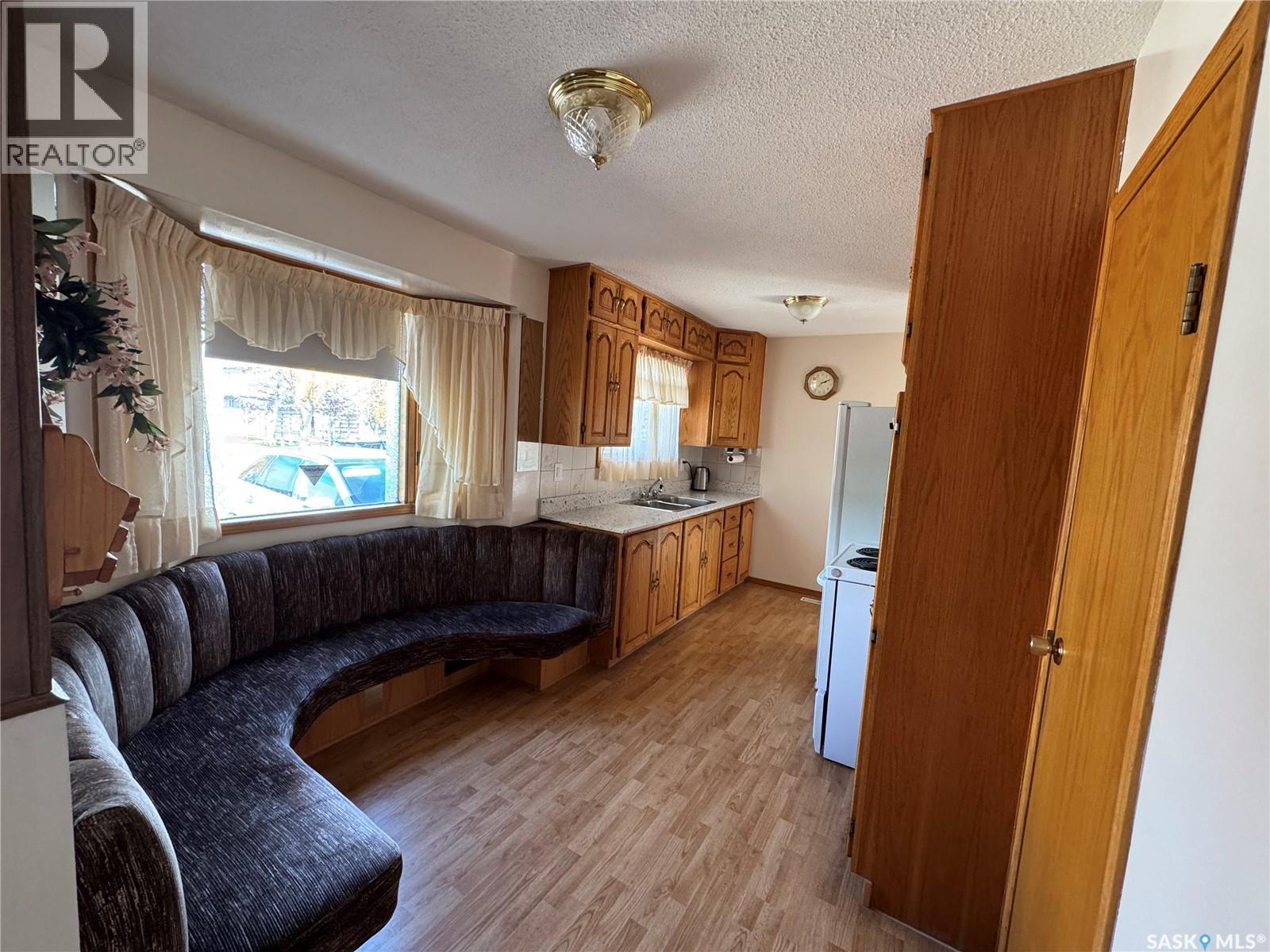 1909 7Th Avenue E, Regina, SK