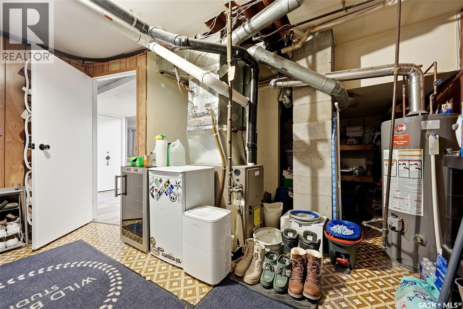80 Eden Avenue, Regina, SK