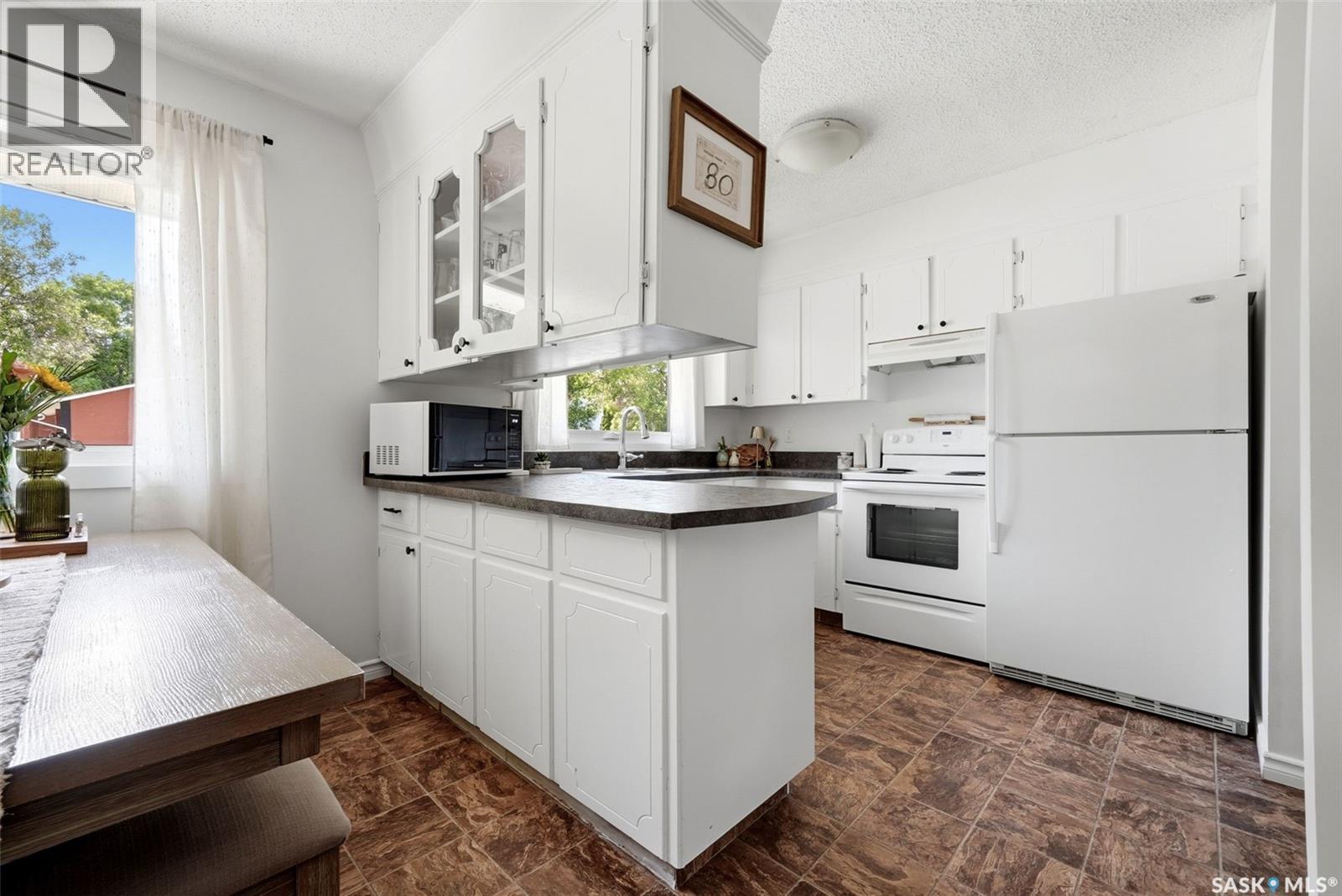 80 Eden Avenue, Regina, SK
