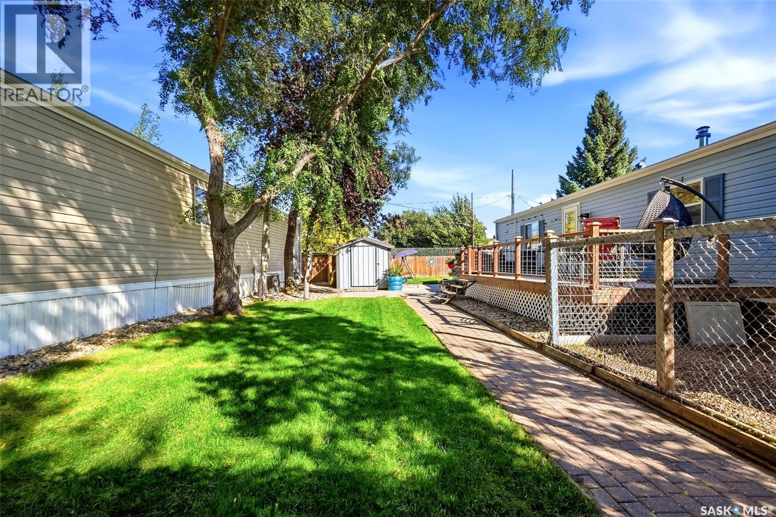 44 Walters Court, Pilot Butte, SK