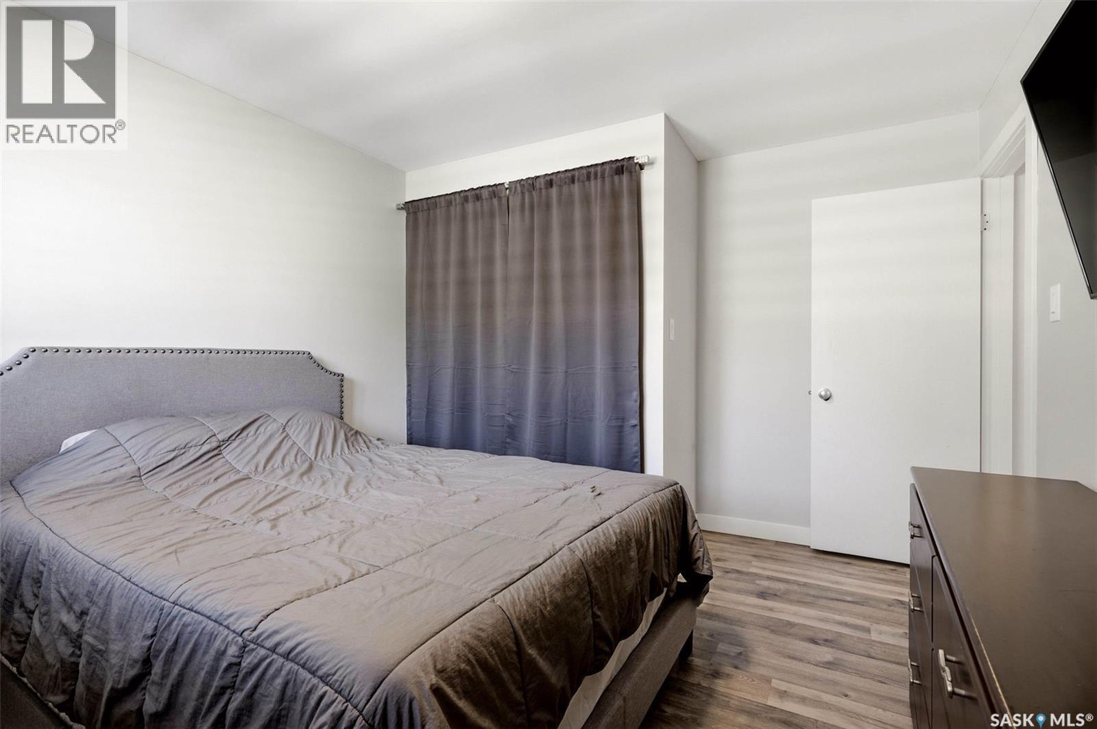 16 Sandison Crescent, Regina, SK