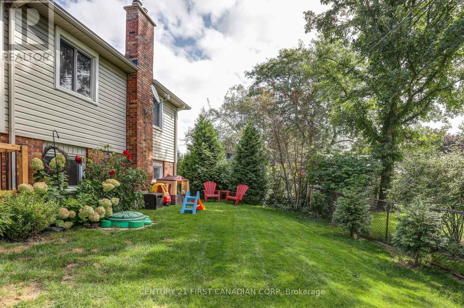 24 Erinlea Drive, St. Thomas, ON