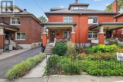 56 WILLARD STREET Ottawa, ON K1S 1T8