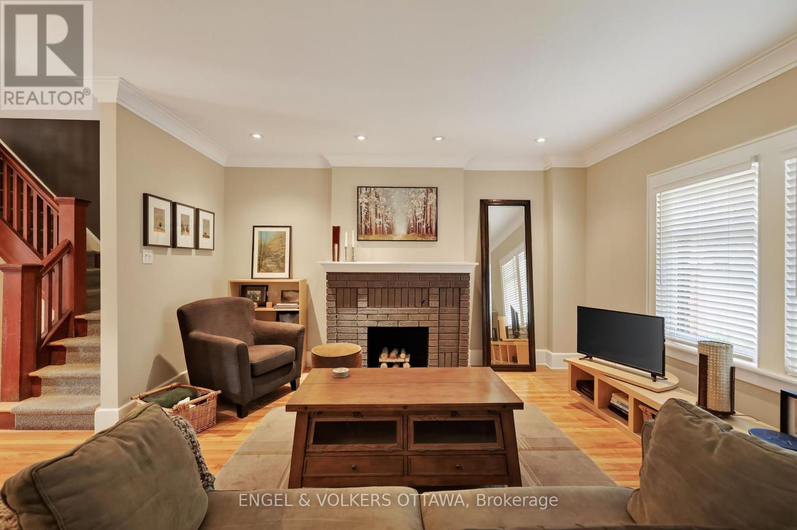 56 Willard Street, Ottawa, ON