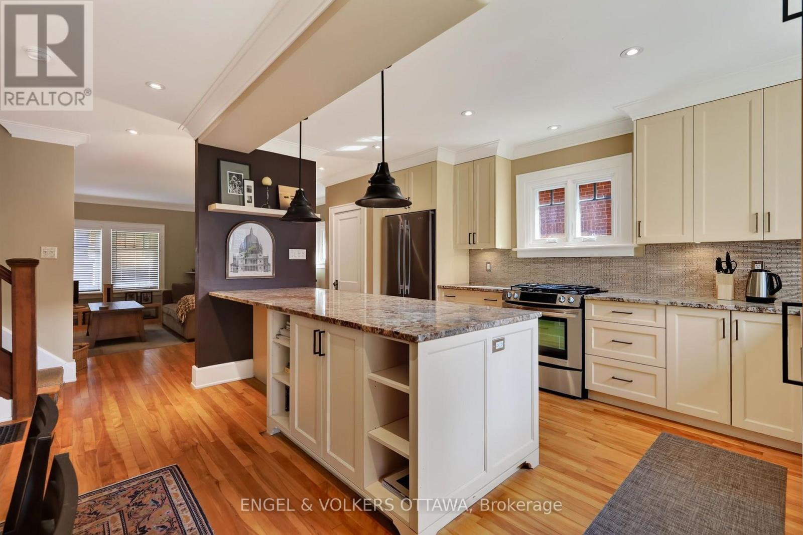 56 Willard Street, Ottawa, ON