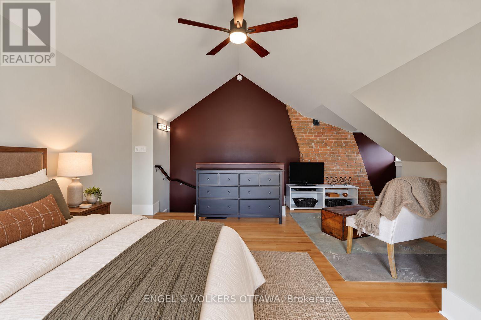 56 Willard Street, Ottawa, ON