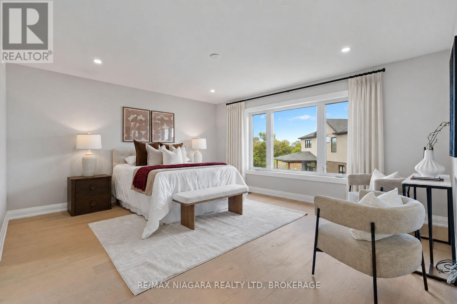 6136 Curlin Crescent, Niagara Falls (Forestview), ON