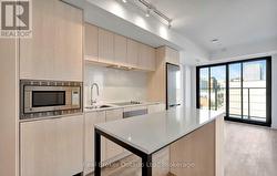 713 - 1 JARVIS STREET Hamilton (Beasley), ON L8R 3J2