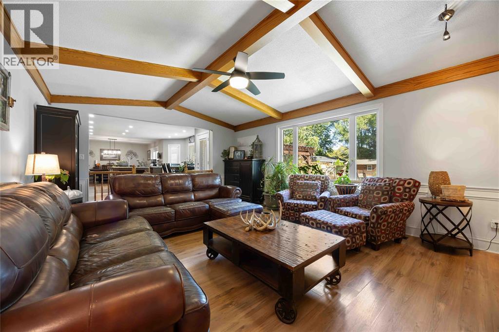 756 St Clair Parkway, St Clair, ON