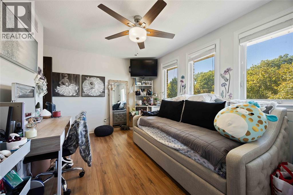 756 St Clair Parkway, St Clair, ON