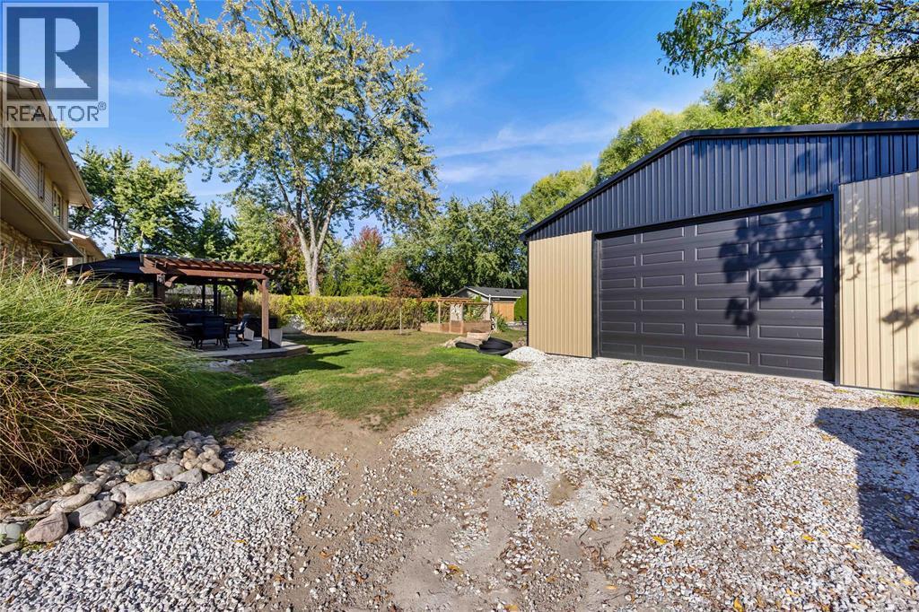 756 St Clair Parkway, St Clair, ON