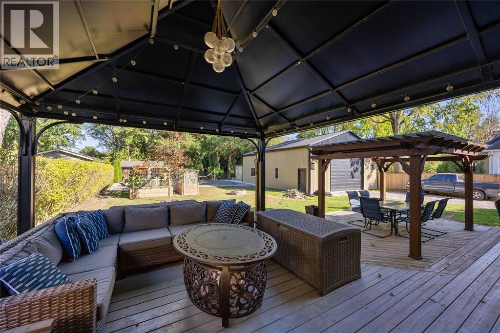 756 St Clair Parkway, St Clair, ON