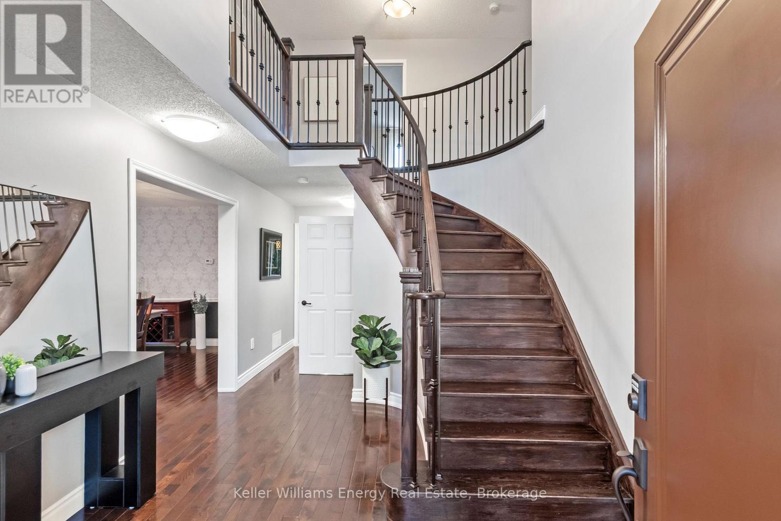523 Palmtree Crescent, Oshawa (Eastdale), ON