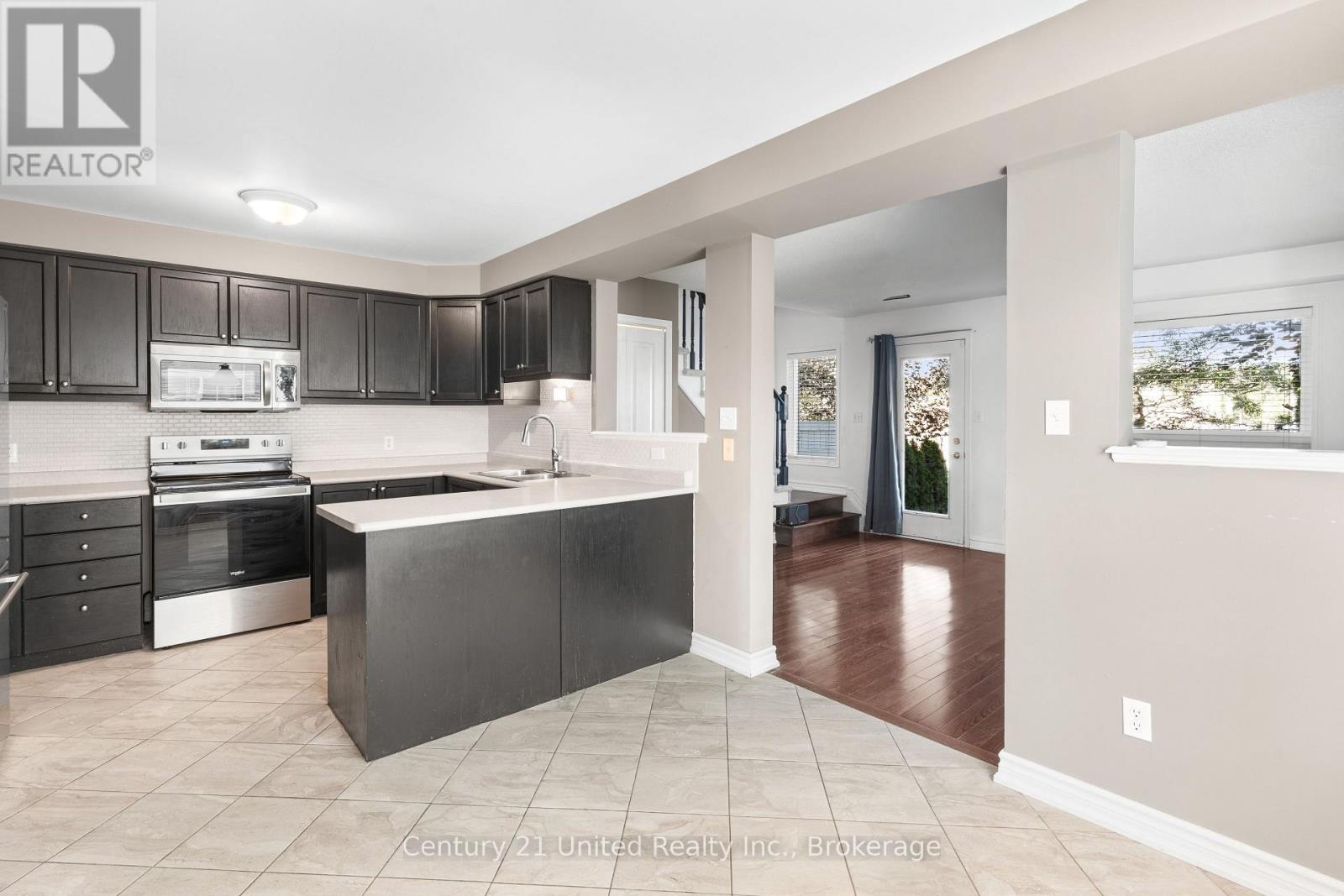16 - 1087 Ormond Drive, Oshawa (Samac), ON