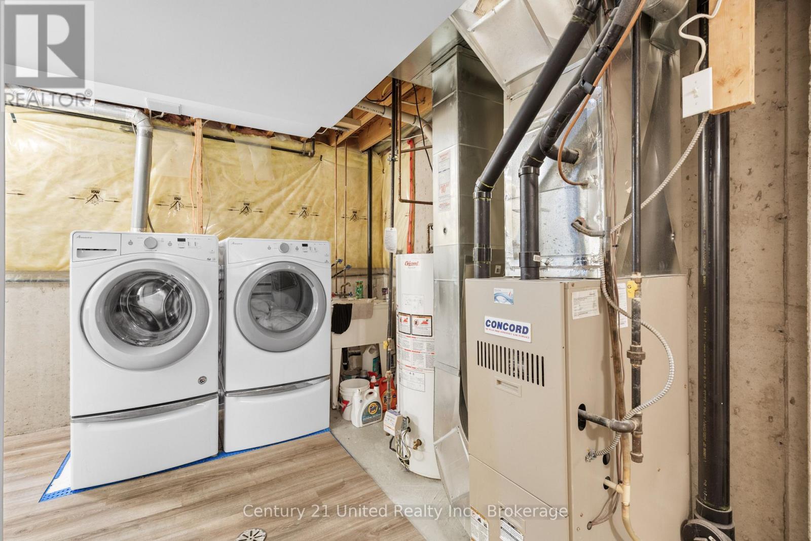 16 - 1087 Ormond Drive, Oshawa (Samac), ON