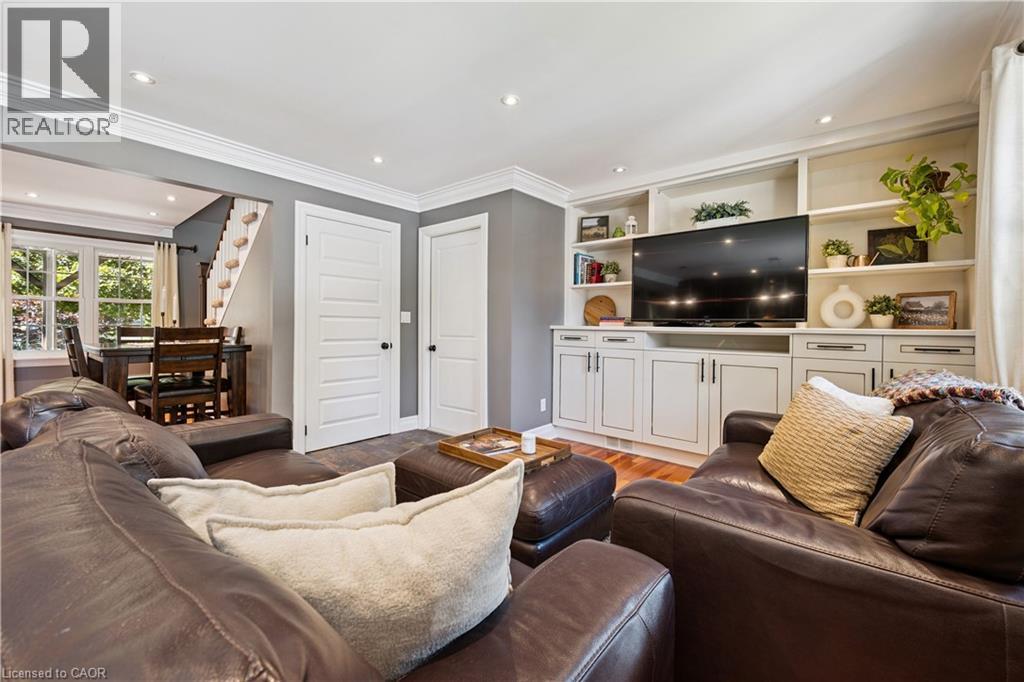 1039 Molesworth Street, Wellesley, ON