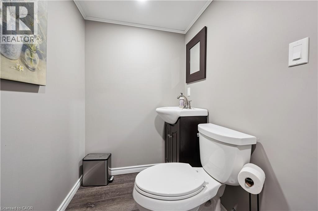 1039 Molesworth Street, Wellesley, ON