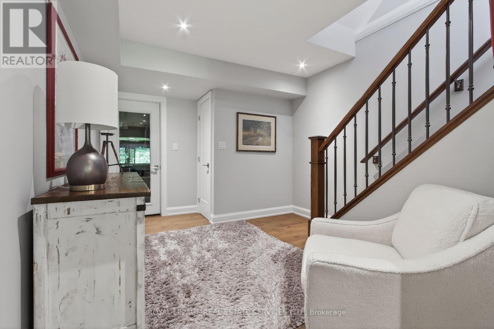 31 Dorr Court, Hamilton, ON