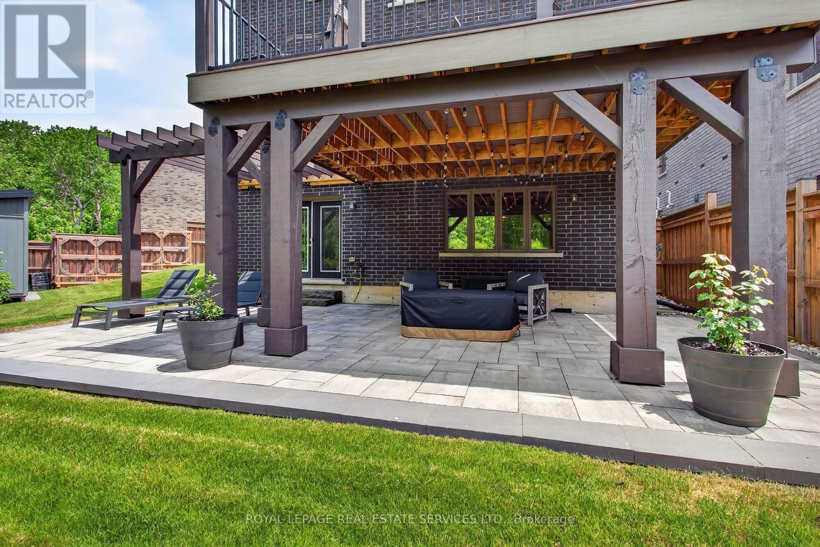 31 Dorr Court, Hamilton, ON