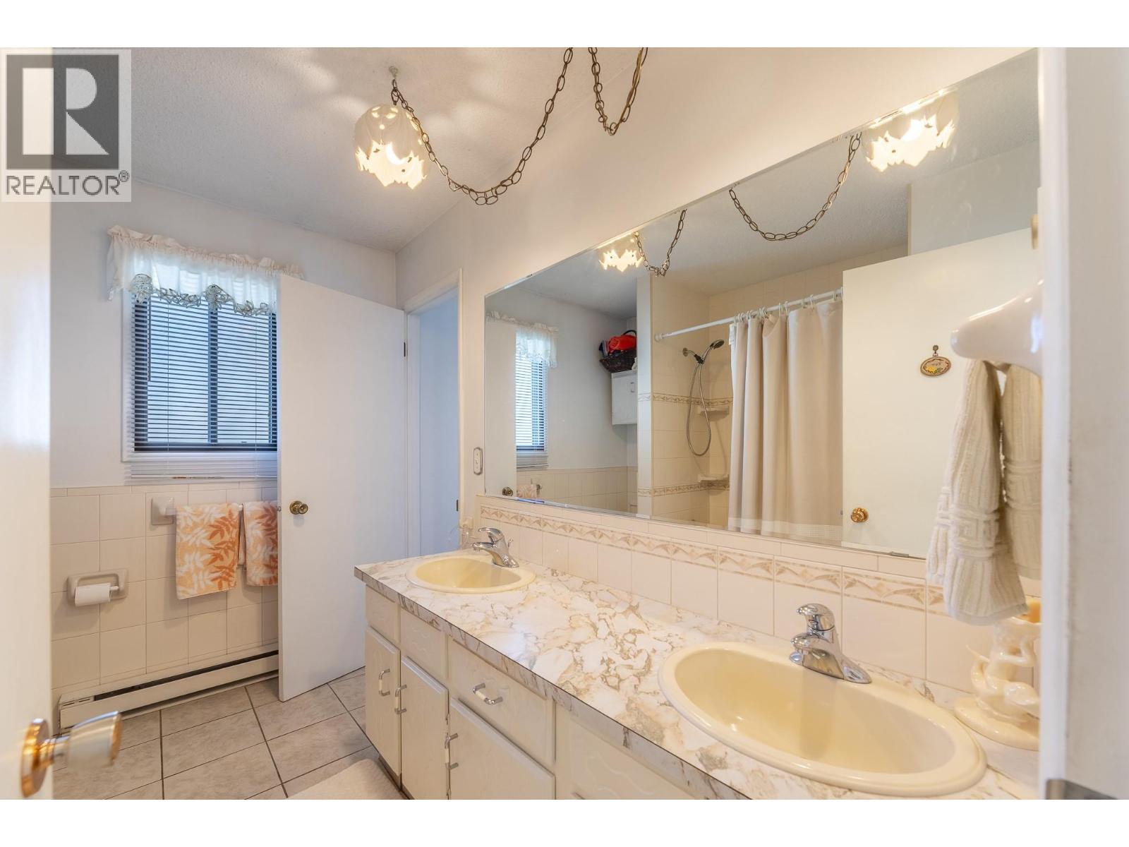 8820 Happy Valley Road, Summerland, BC