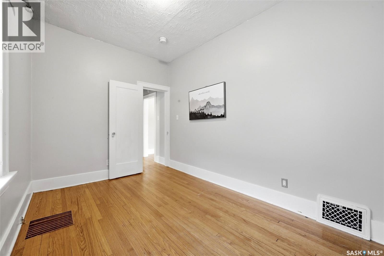 363 Leopold Crescent, Regina, SK
