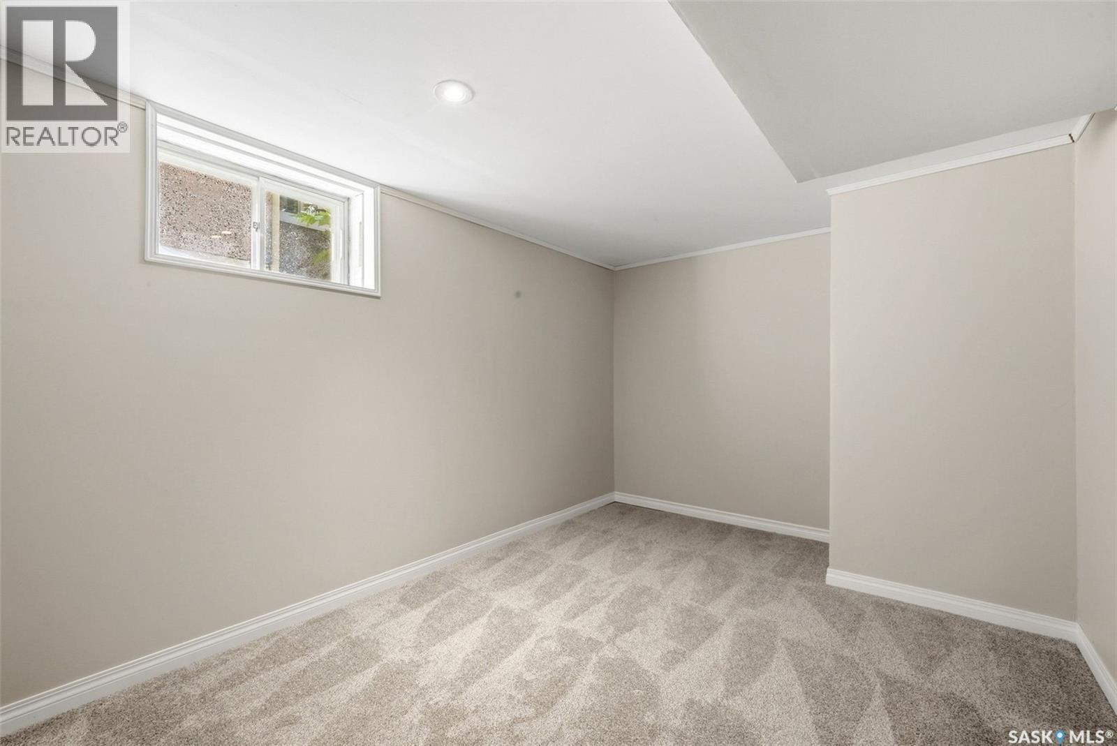 363 Leopold Crescent, Regina, SK