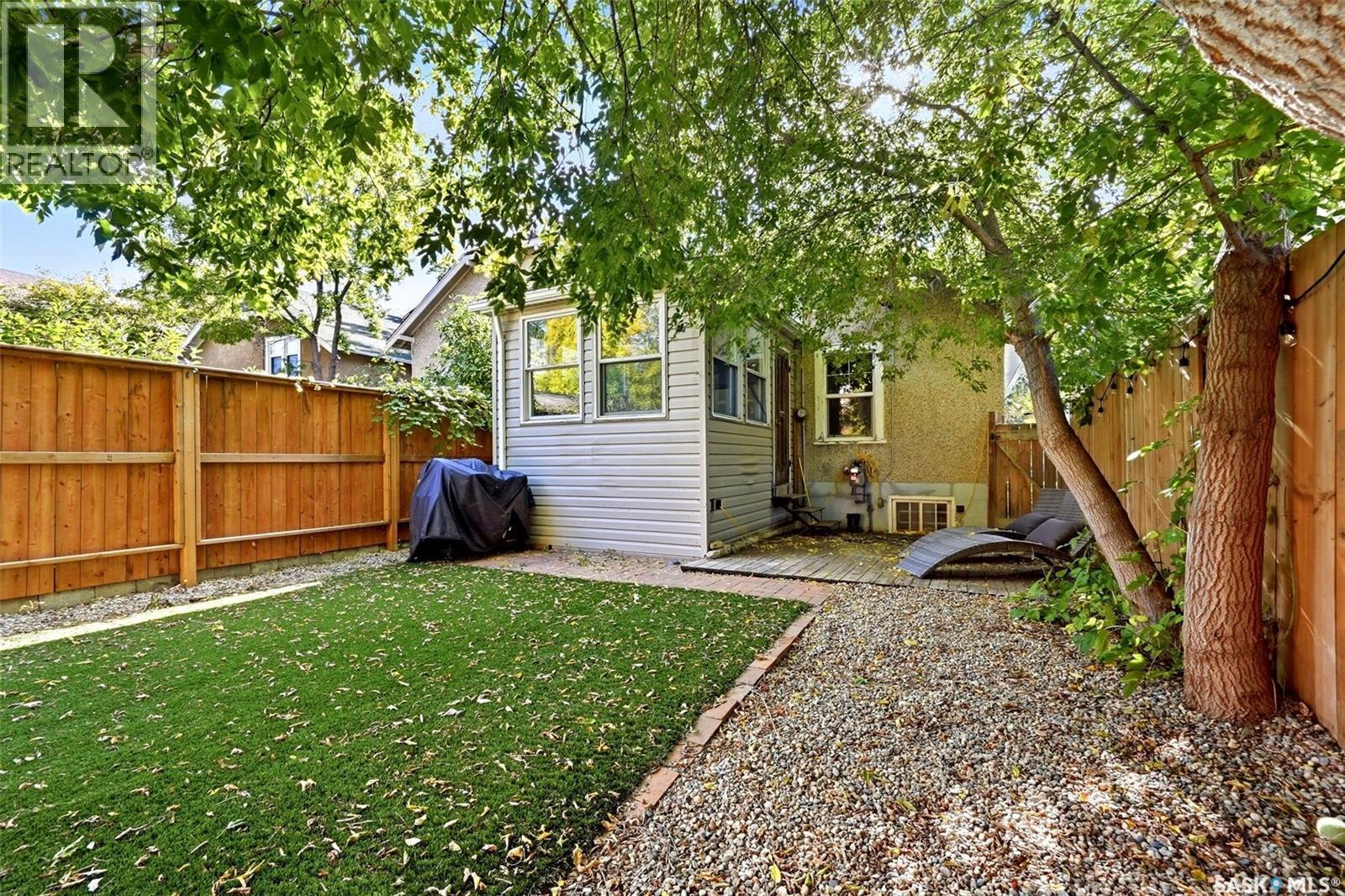363 Leopold Crescent, Regina, SK