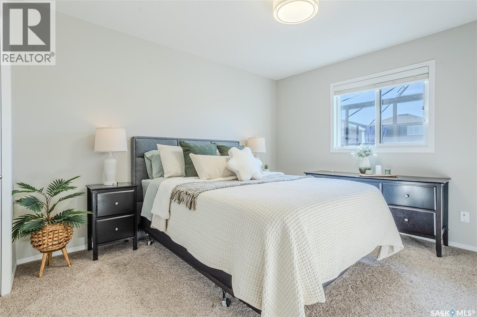 622 Rosewood Boulevard W, Saskatoon, SK