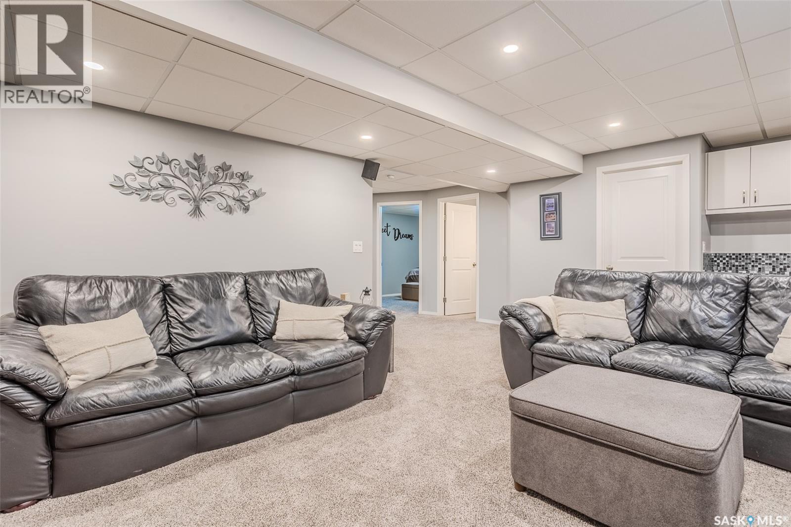 622 Rosewood Boulevard W, Saskatoon, SK