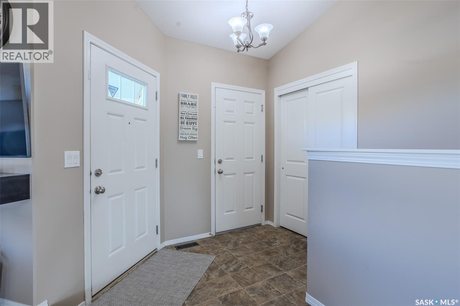 622 Rosewood Boulevard W, Saskatoon, SK