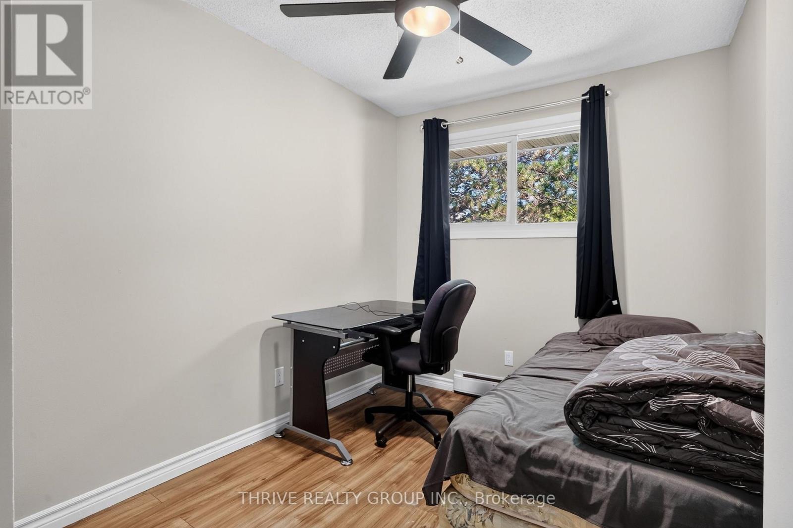 Bedroom 3 - 36 - 40 Summit Avenue, London North (North N), ON