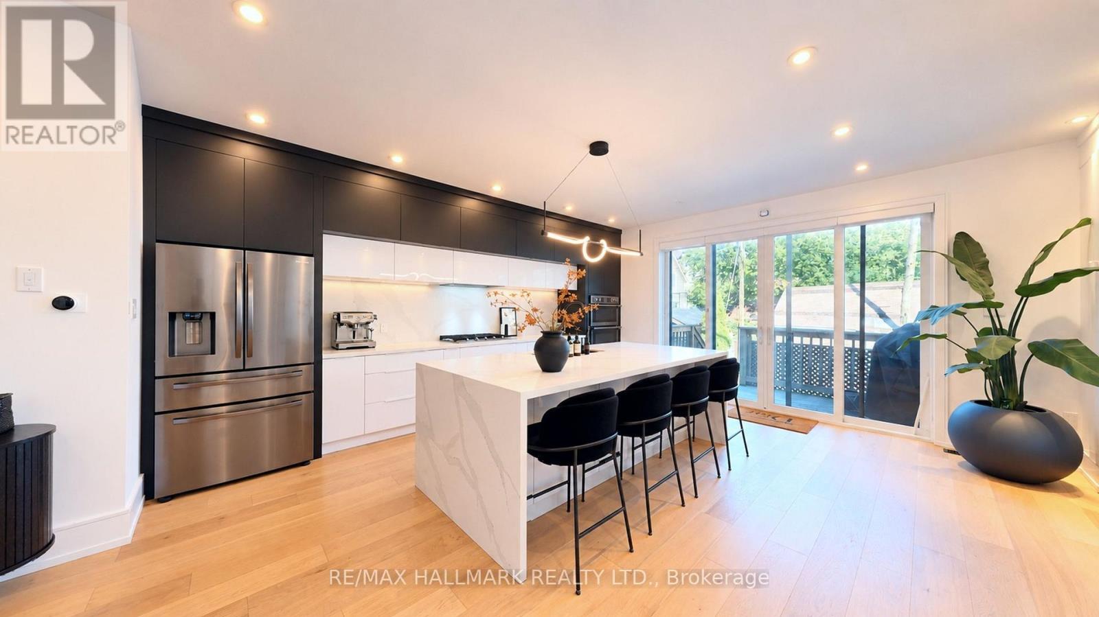 33 Kimberley Avenue, Toronto, ON