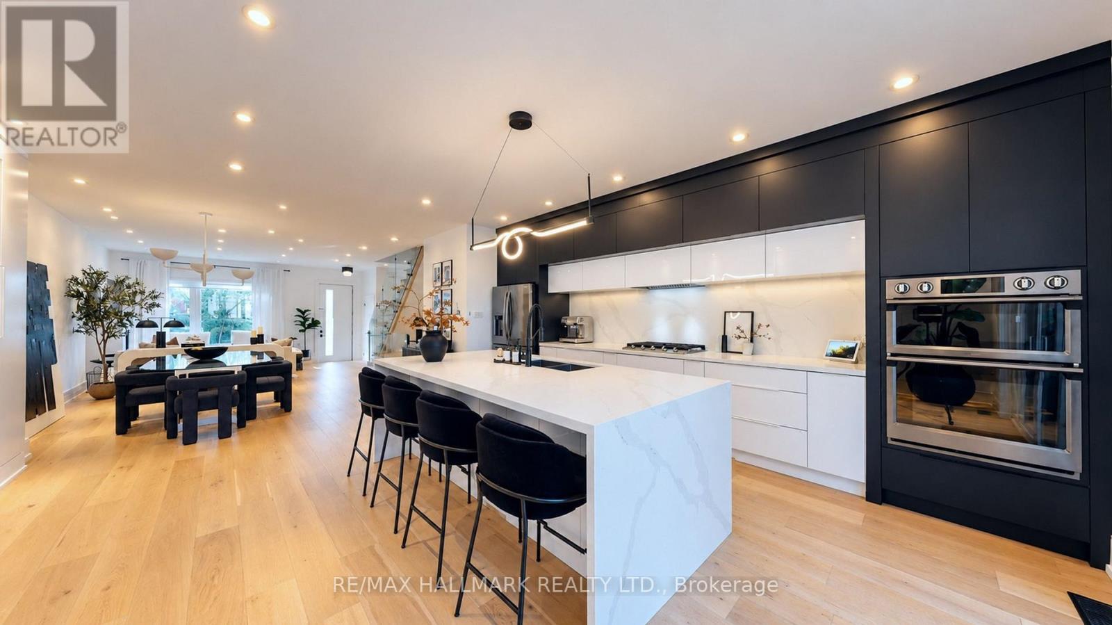 33 Kimberley Avenue, Toronto, ON
