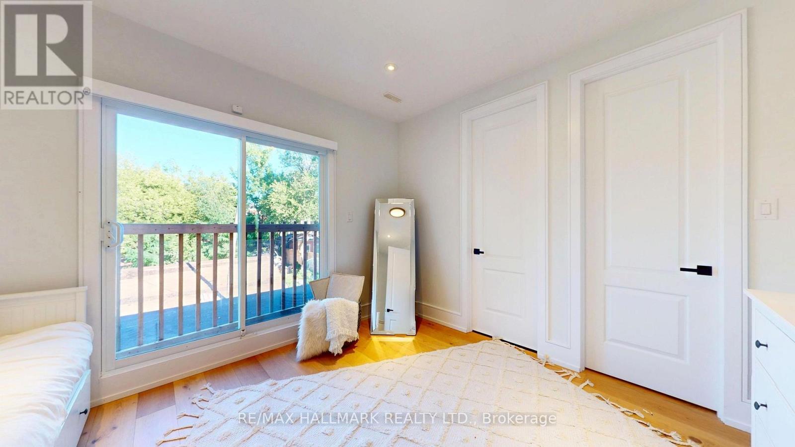 33 Kimberley Avenue, Toronto, ON