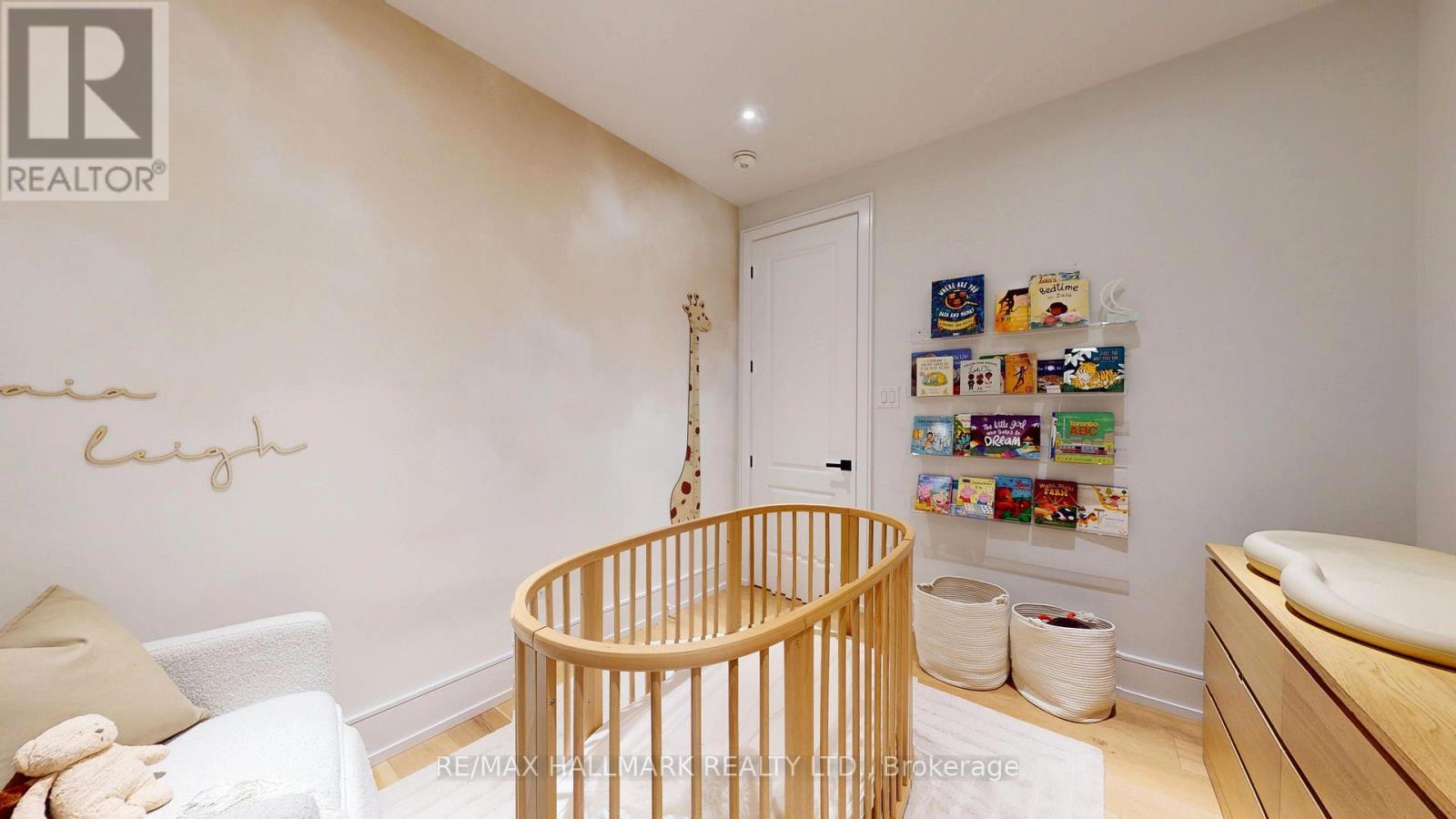 33 Kimberley Avenue, Toronto, ON