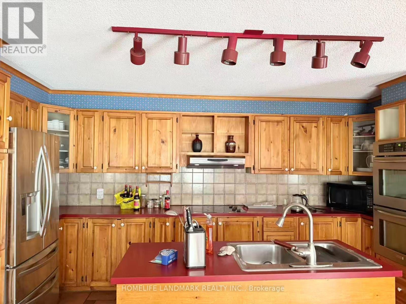 310 The Queensway South, Georgina, ON