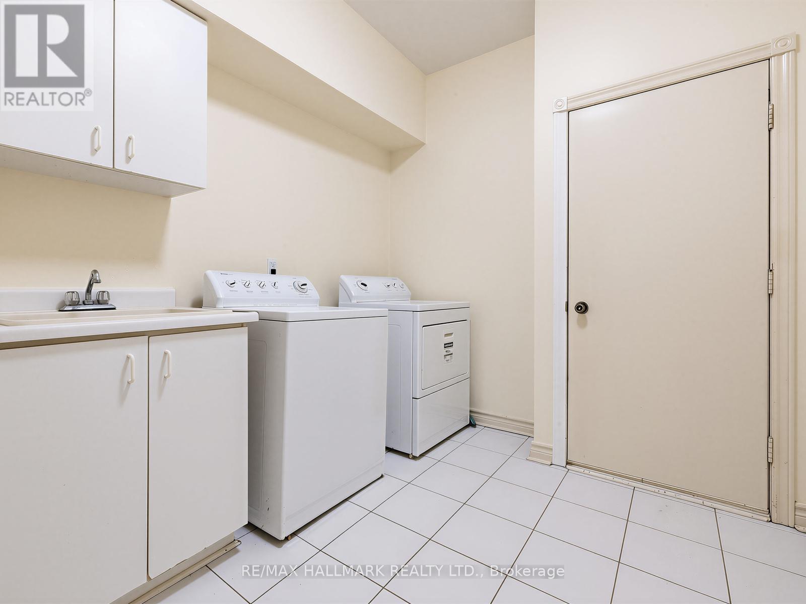 Laundry Room / Garage Access - 69 King'S Cross Avenue, Richmond Hill, ON