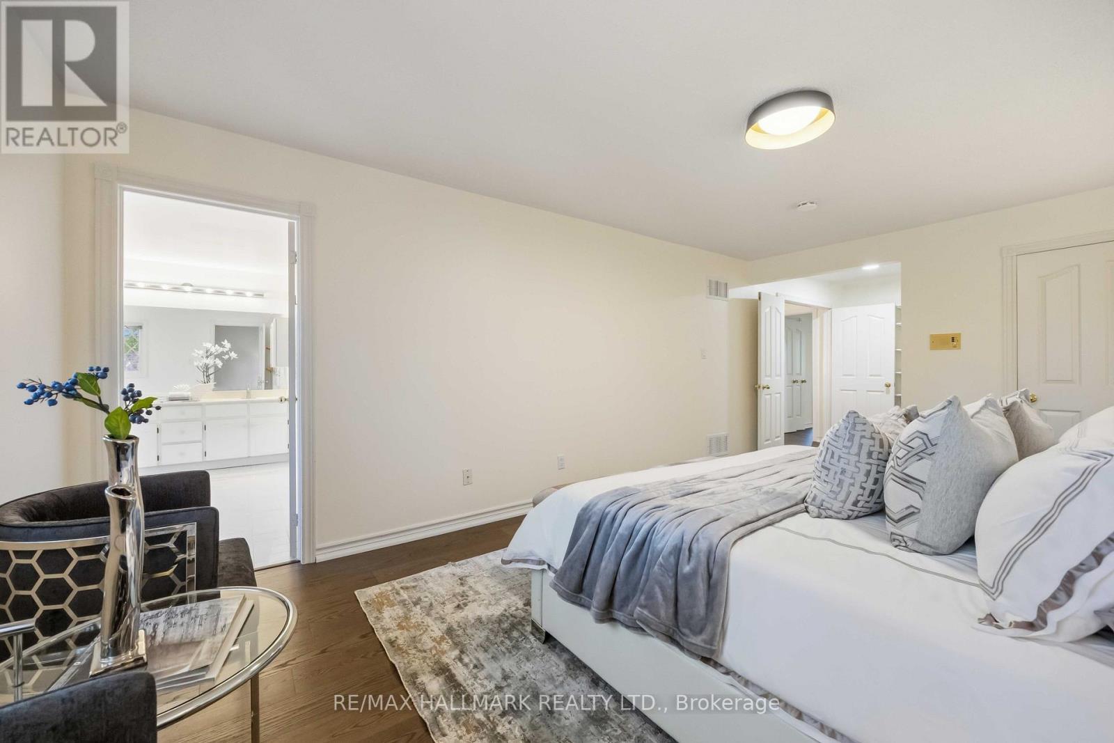 Primary Bedroom / Ensuite - 69 King'S Cross Avenue, Richmond Hill, ON