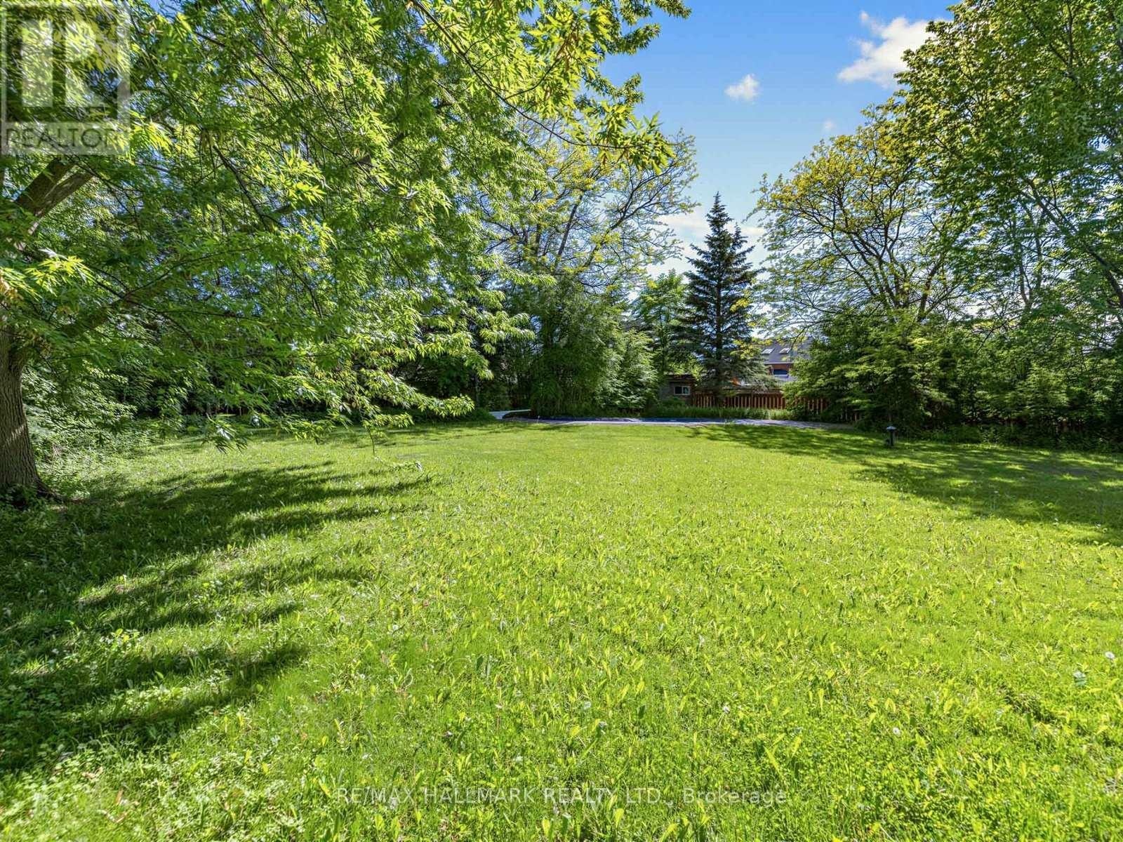 69 King'S Cross Avenue, Richmond Hill, ON