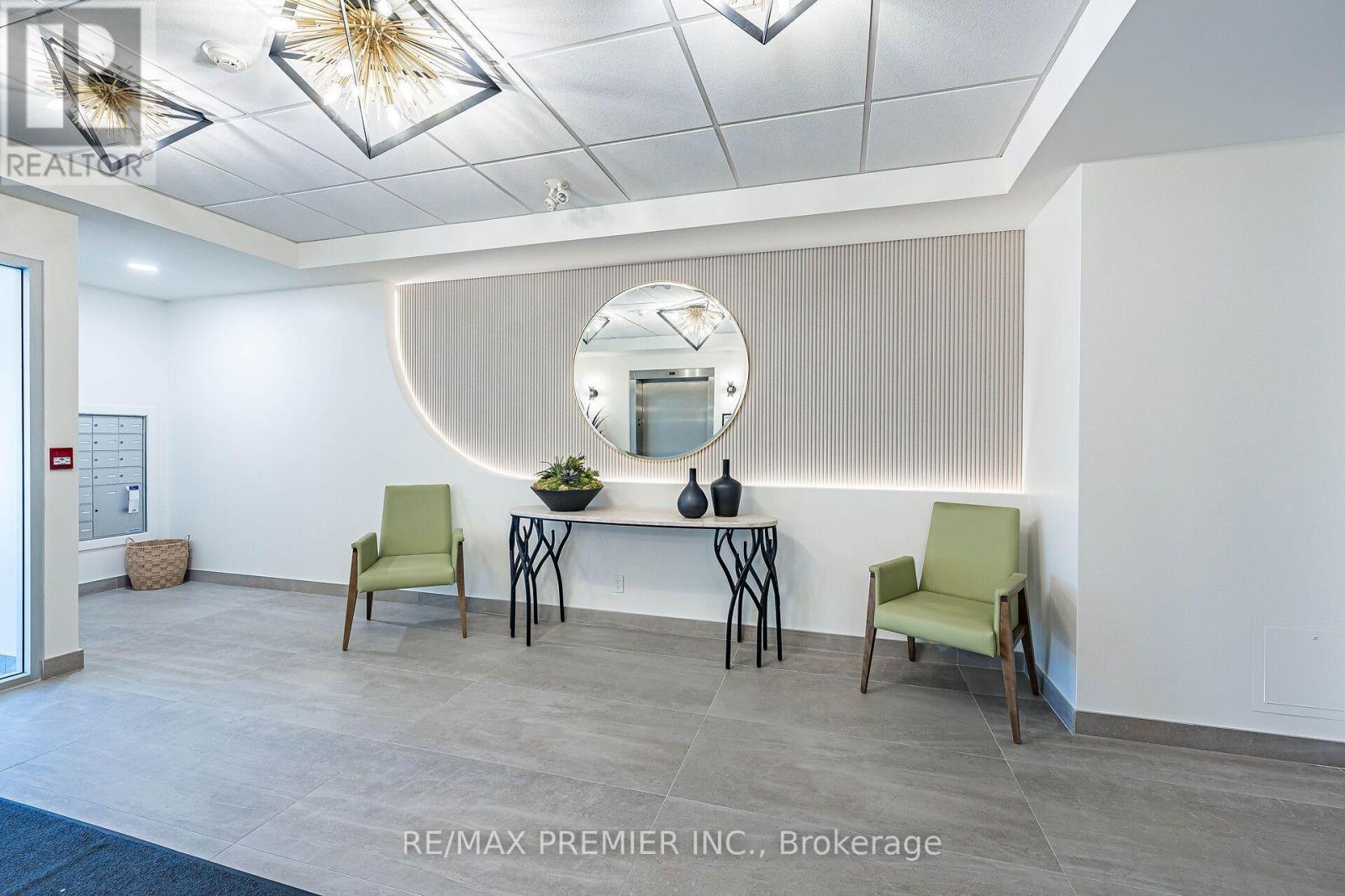 304 - 9451 Jane Street, Vaughan, ON