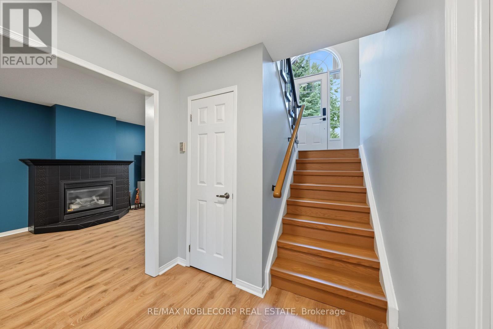 350 Emms Drive, Barrie, ON