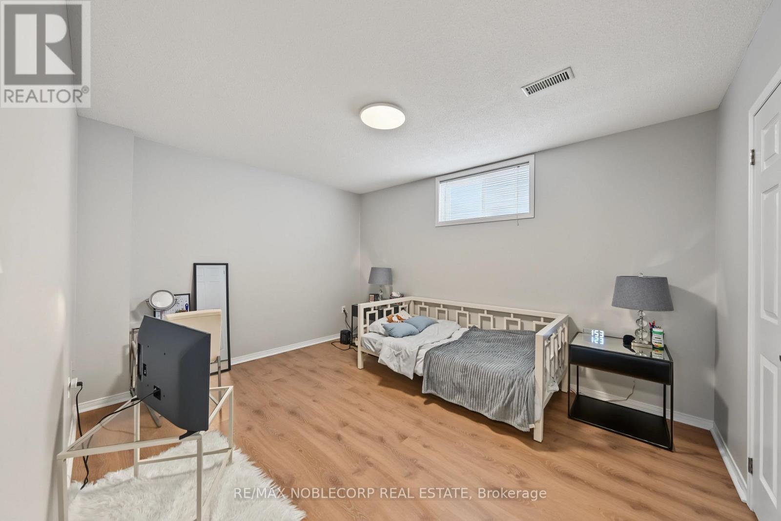 350 Emms Drive, Barrie, ON