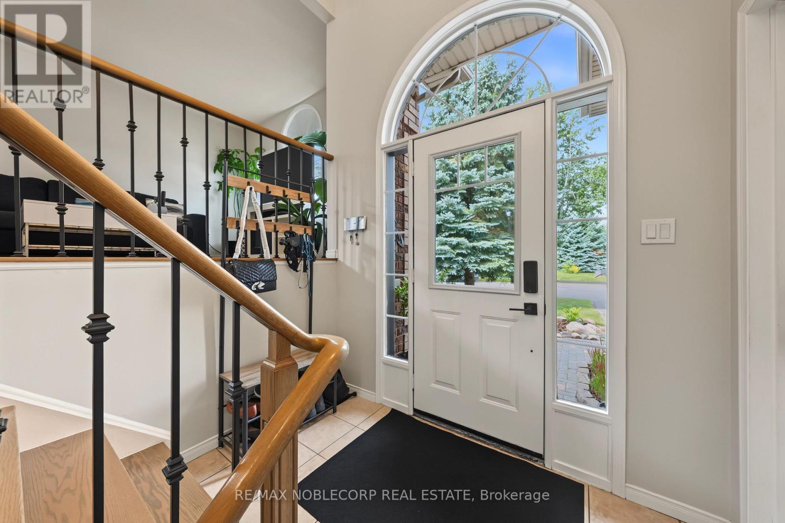 350 Emms Drive, Barrie, ON
