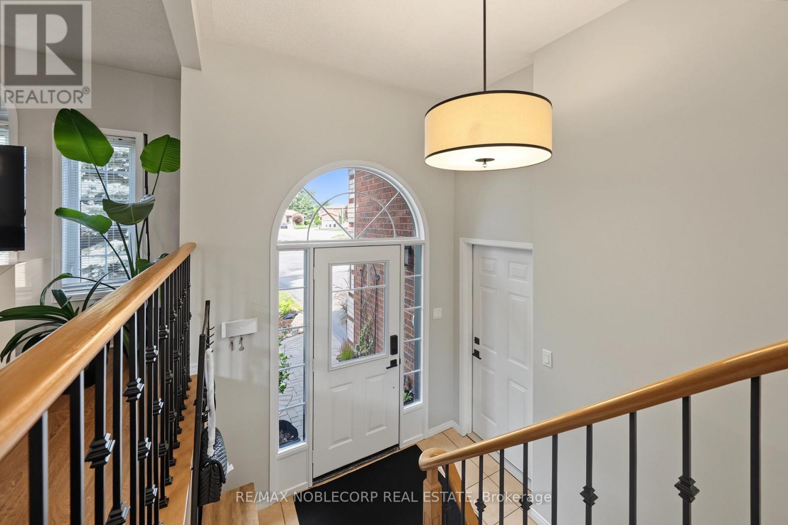 350 Emms Drive, Barrie, ON