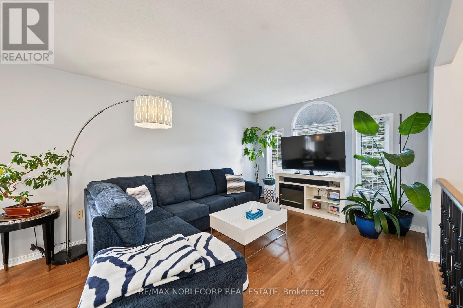 350 Emms Drive, Barrie, ON