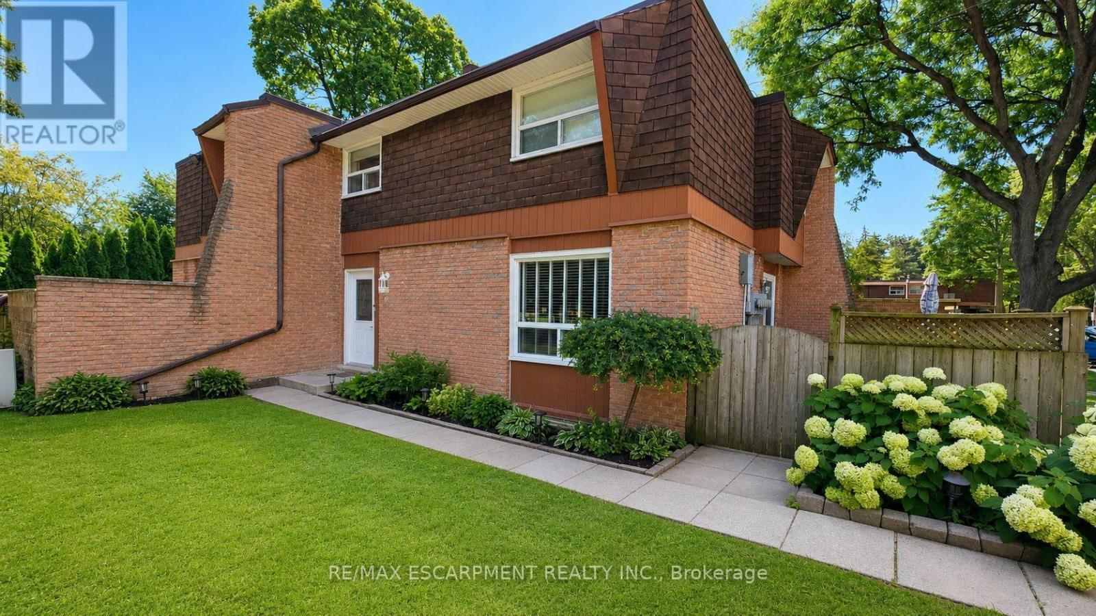 4 - 661 Francis Road, Burlington, ON